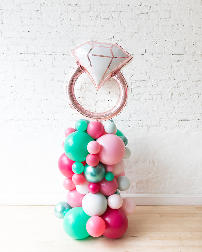 Flamingo Fling - Diamond Ring Balloon Column - 4ft