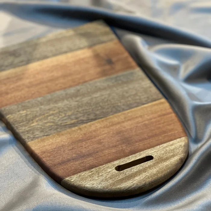 Mango + Acacia Wood Platter 15.5 in (Length) x 9.5 in (Width) x 0.5 in (Thickness)