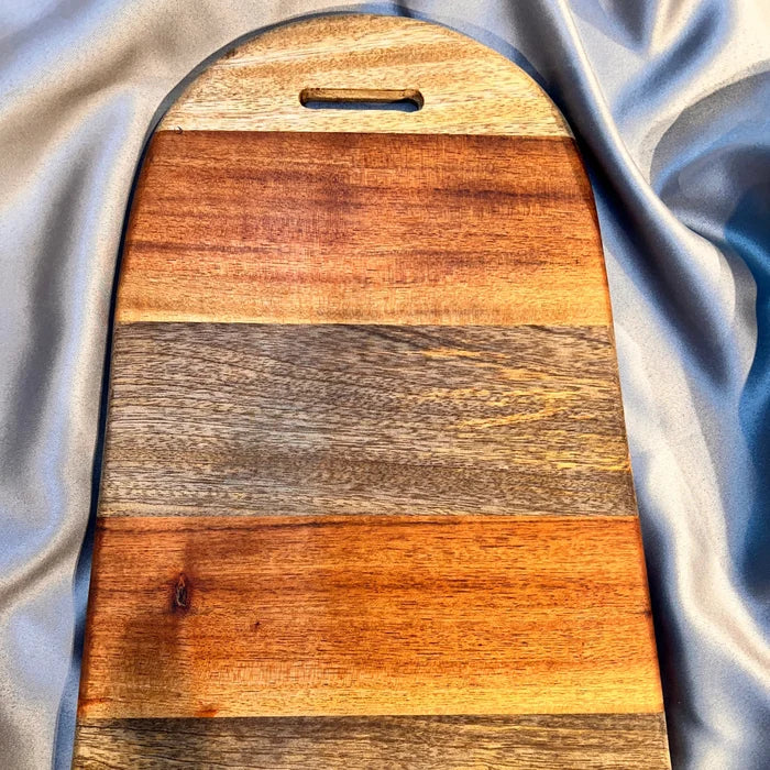 Mango + Acacia Wood Platter 15.5 in (Length) x 9.5 in (Width) x 0.5 in (Thickness)