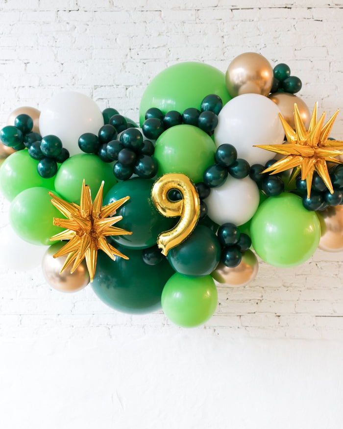 OUTDOOR-Jungle Theme - Number Backdrop Balloon Garland Install Piece